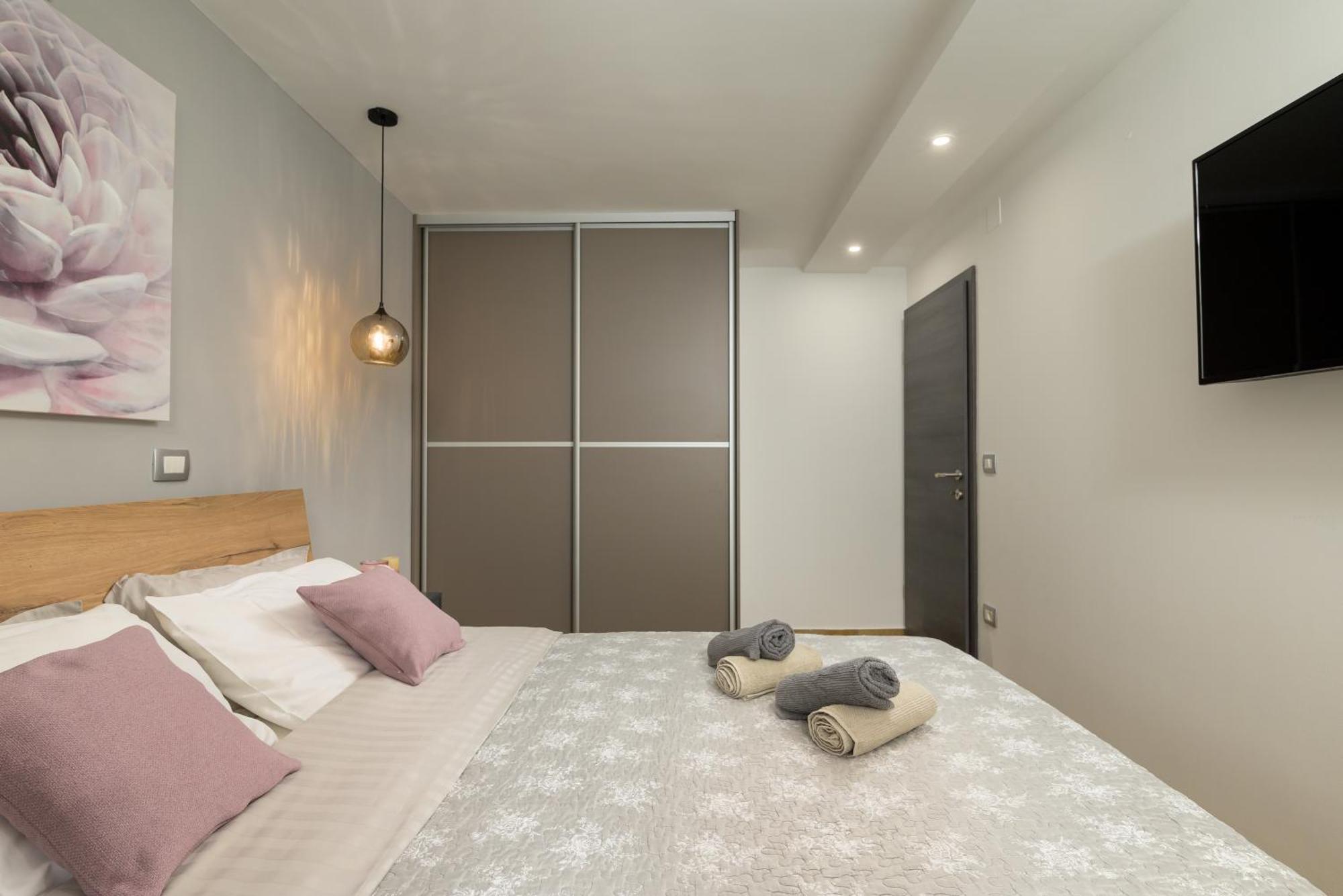 Lavanda Maslina - New Luxury Apartments Pula Exterior foto