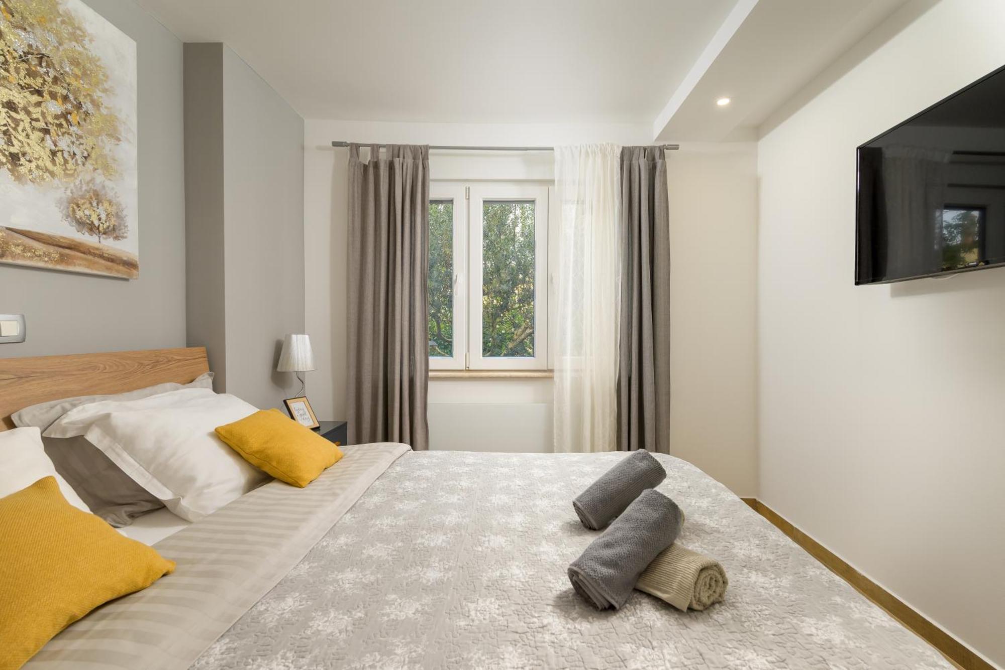 Lavanda Maslina - New Luxury Apartments Pula Exterior foto